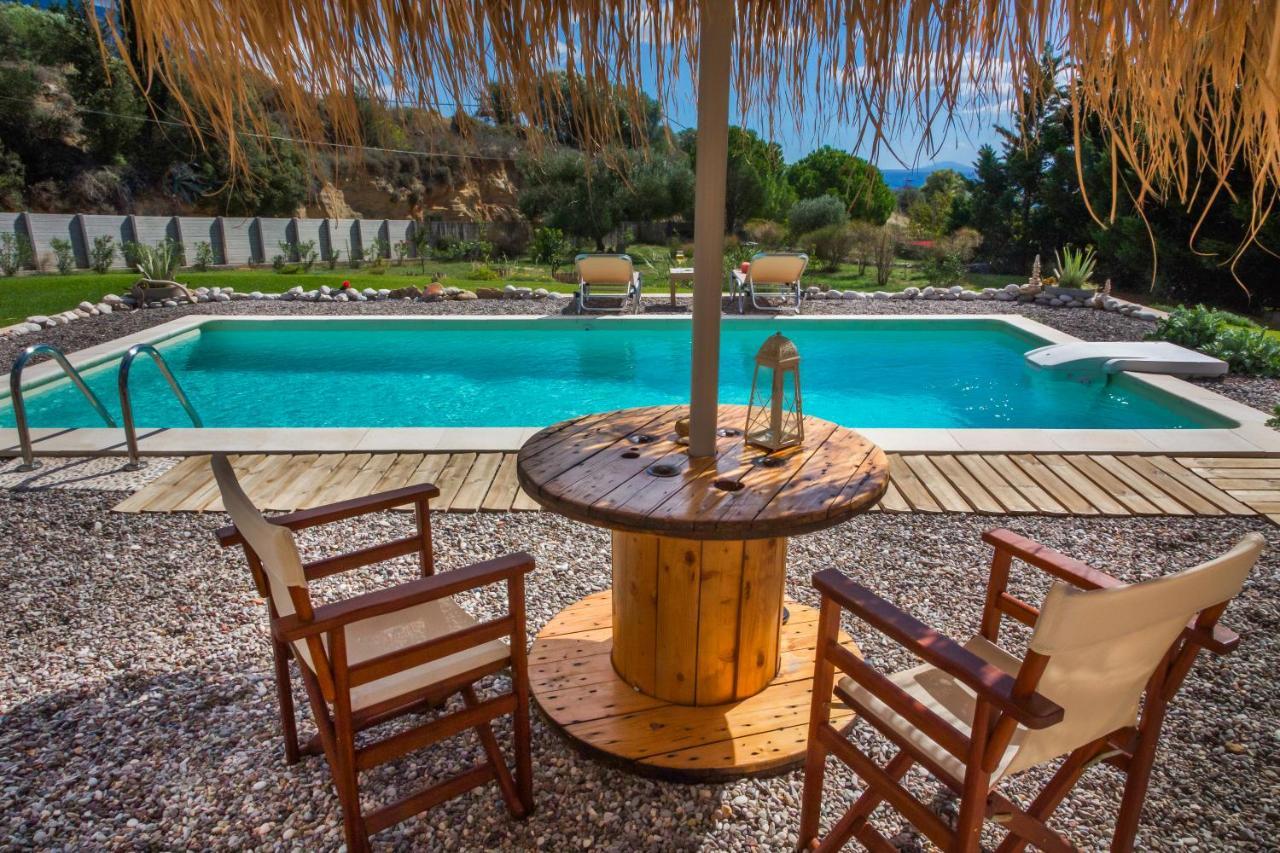 Driftwood Villa Karavádhos Esterno foto