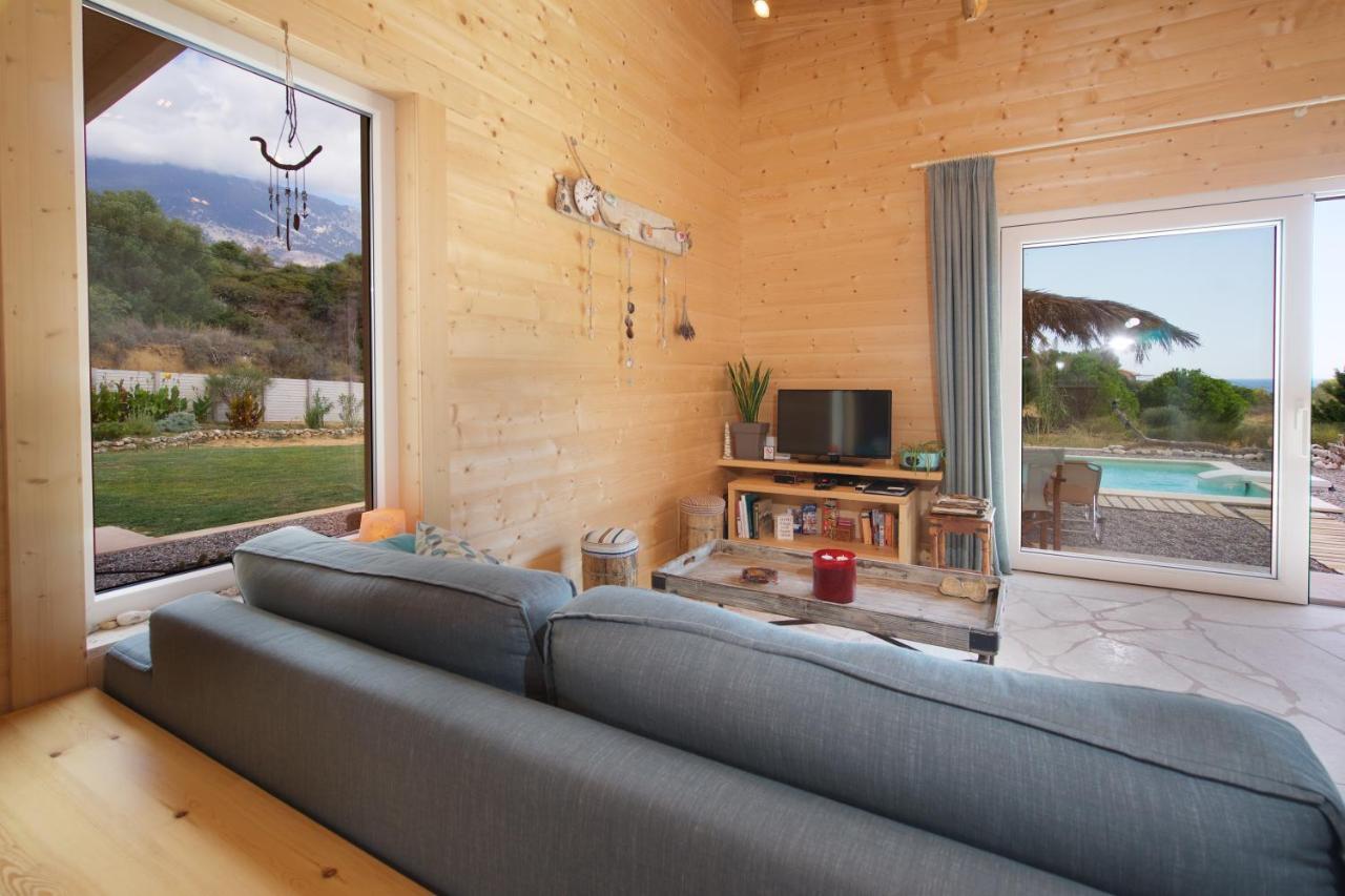 Driftwood Villa Karavádhos Esterno foto